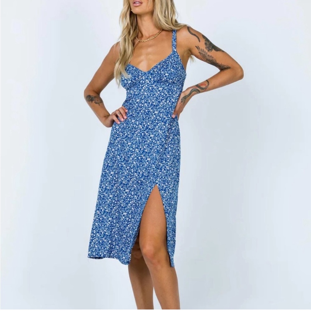 Princess Polly Georgia blue floral midi dress, size 2